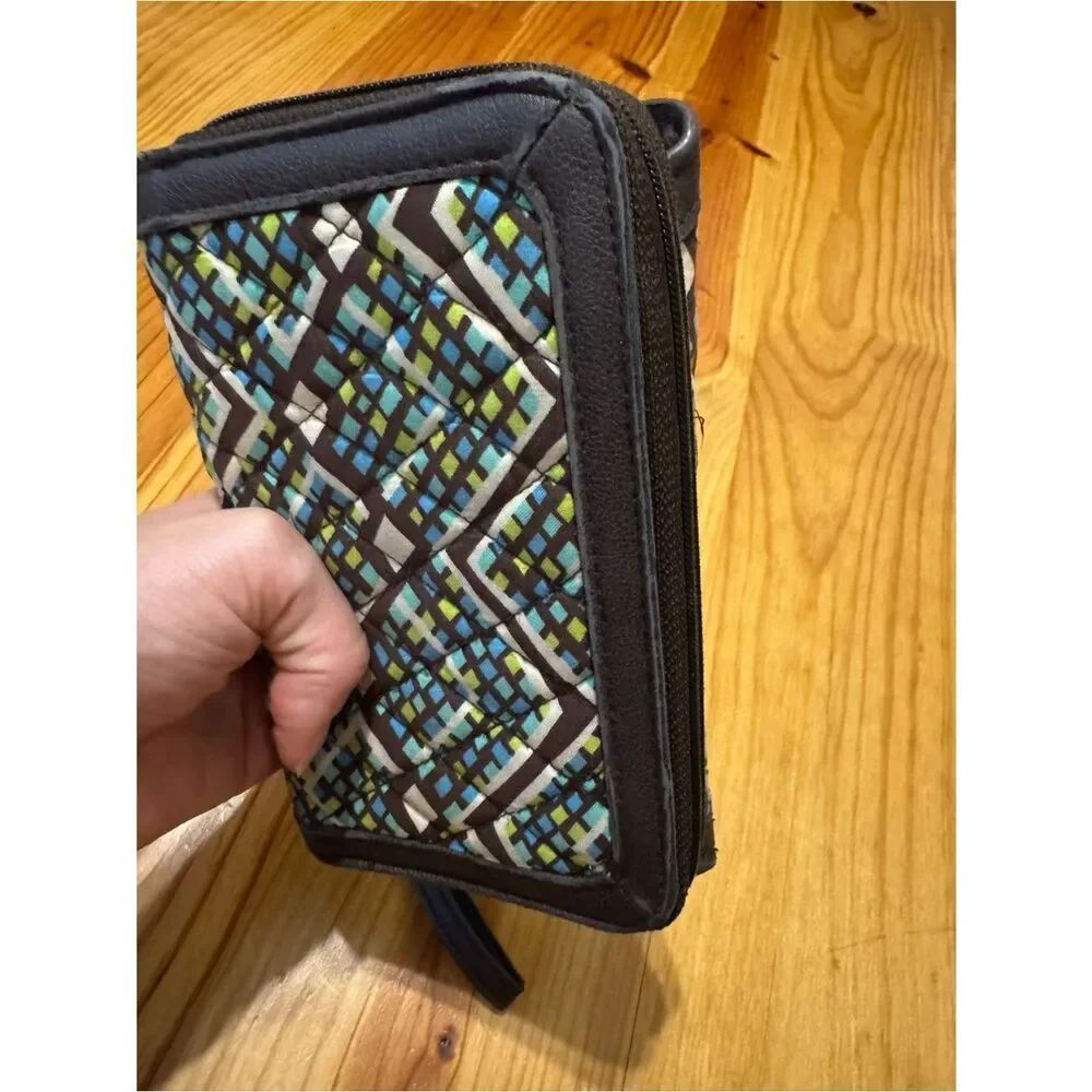 Vera Bradley Zip Around Wallet Wristlet Clutch Brown Blue Rain Forrest Print - Picture 7 of 11